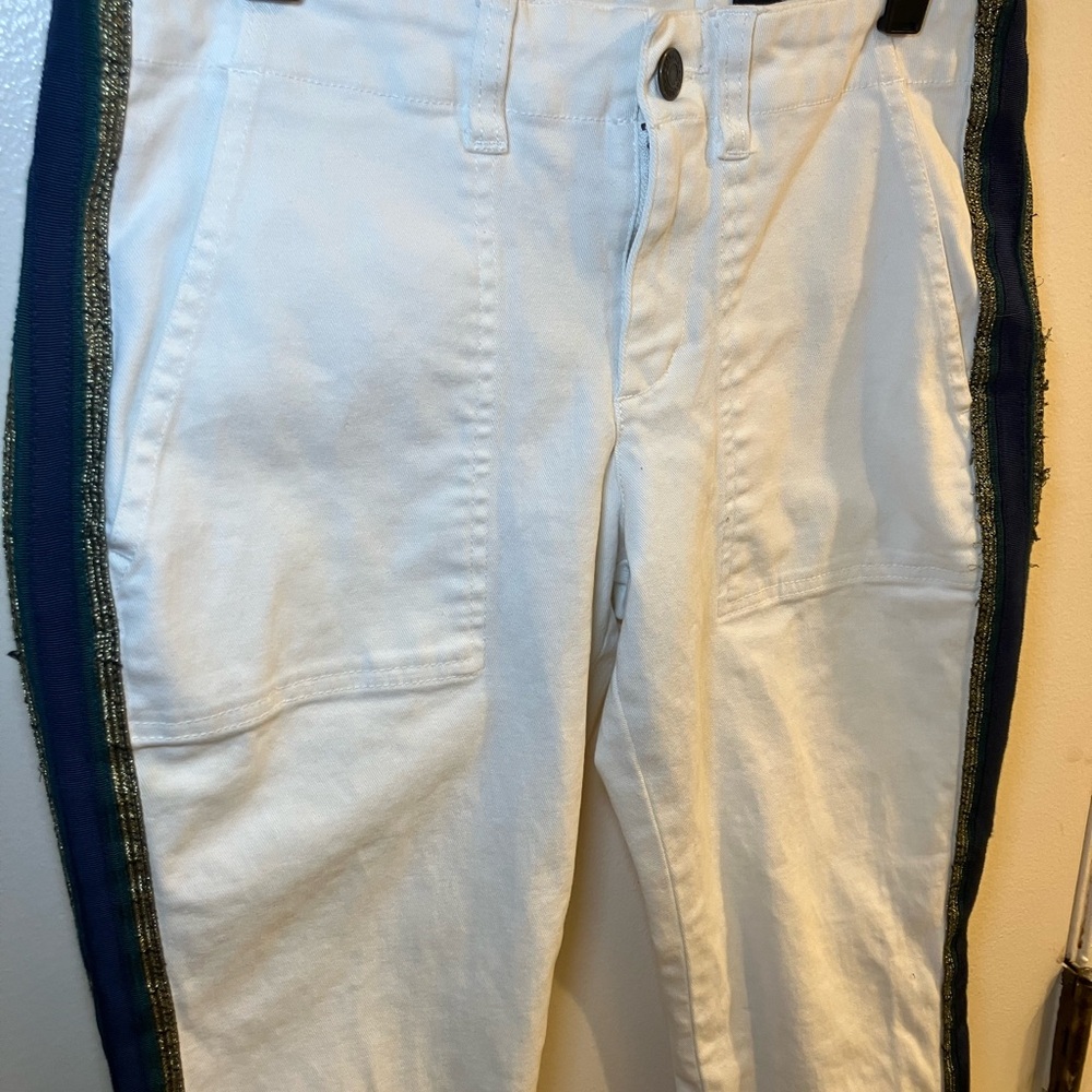 Pam &Gela white pants Navy Gold side stripe fringed bottom sz 27 - Picture 2 of 13